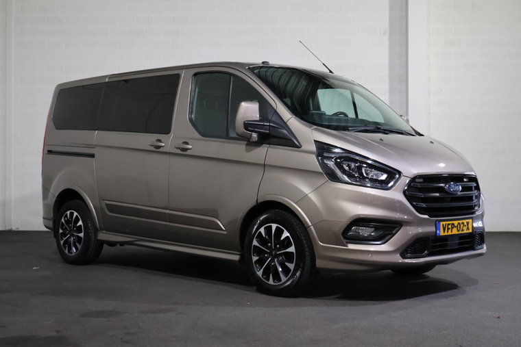 Vehicle Image 7
