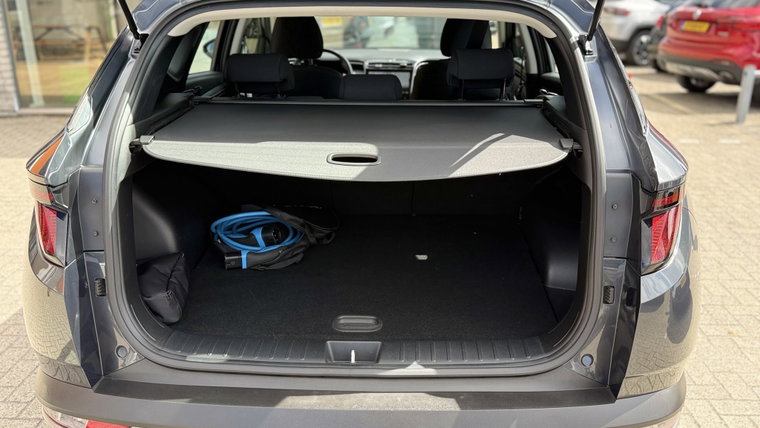 Vehicle Image 22