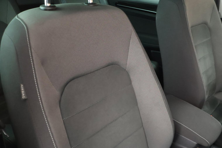 Vehicle Image 39