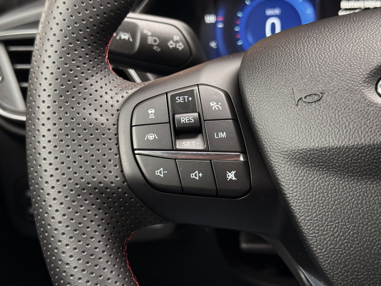 Vehicle Image 27