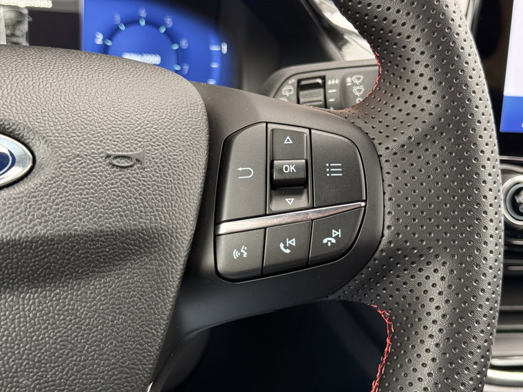 Vehicle Image 29