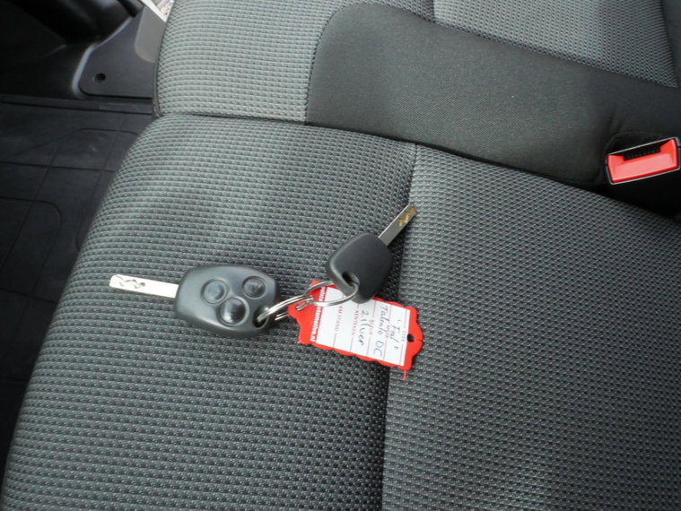 Vehicle Image 19