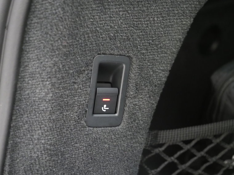 Vehicle Image 39