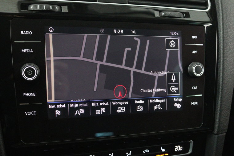 Vehicle Image 19
