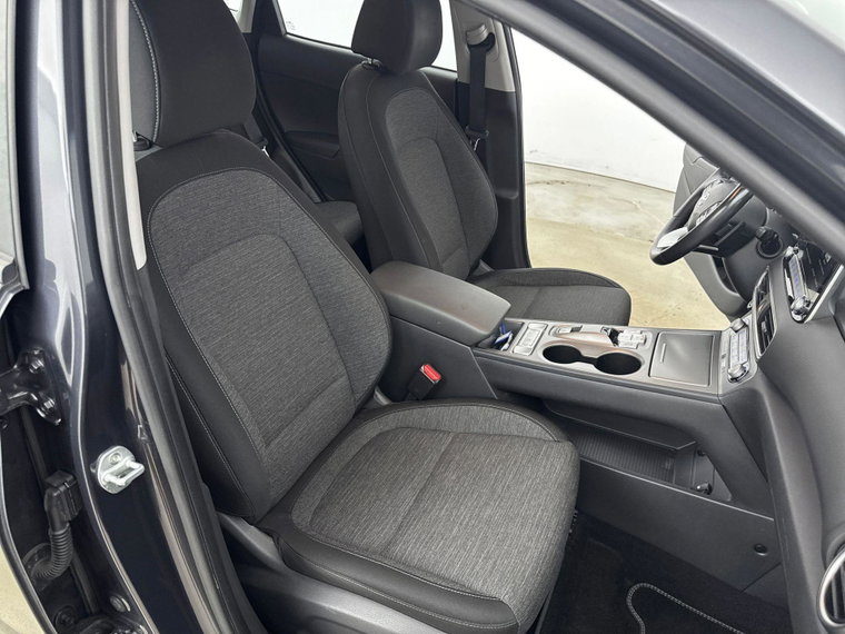 Vehicle Image 33