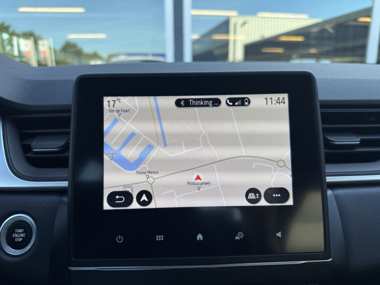 Vehicle Image 38