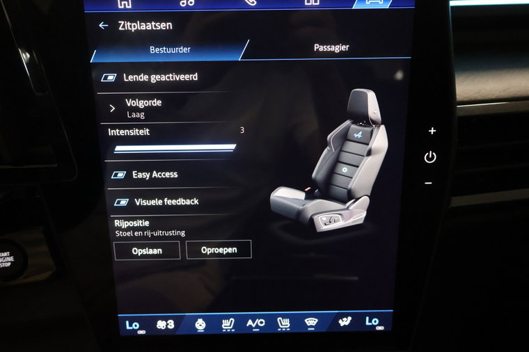 Vehicle Image 33