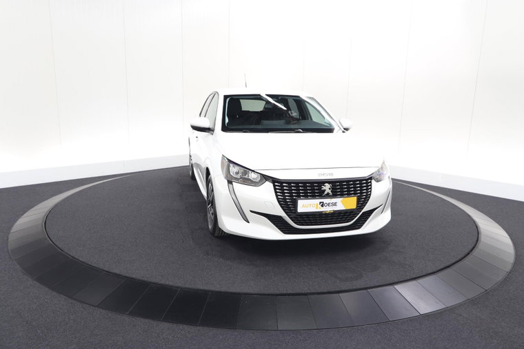 Vehicle Image 40