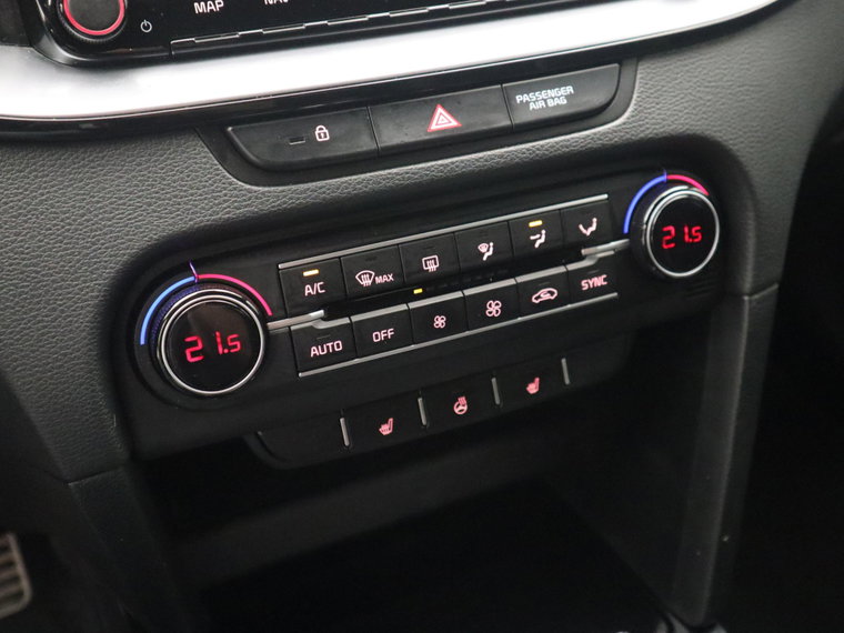Vehicle Image 27