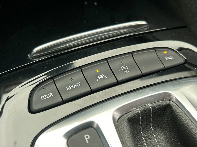 Vehicle Image 33
