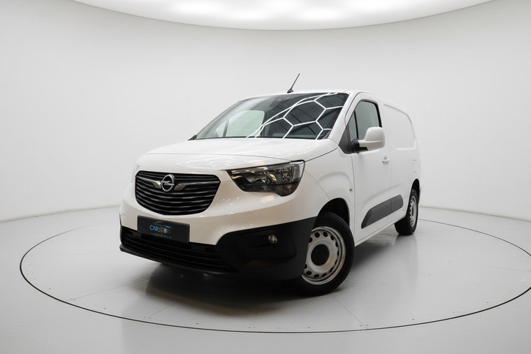 Vehicle Image 25