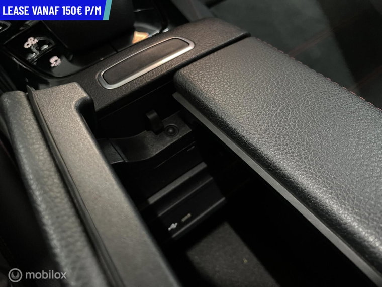 Vehicle Image 32