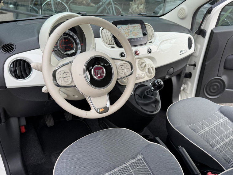 Vehicle Image 26