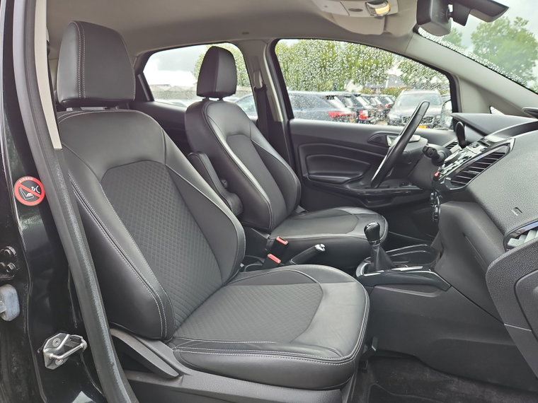 Vehicle Image 31