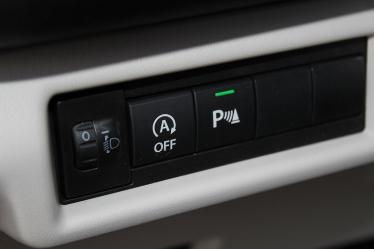 Vehicle Image 14