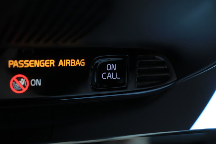Vehicle Image 43