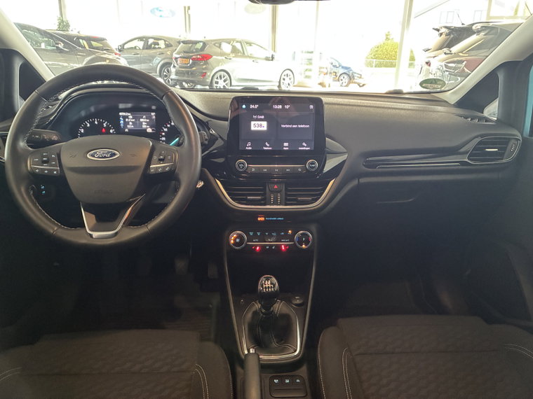 Vehicle Image 19