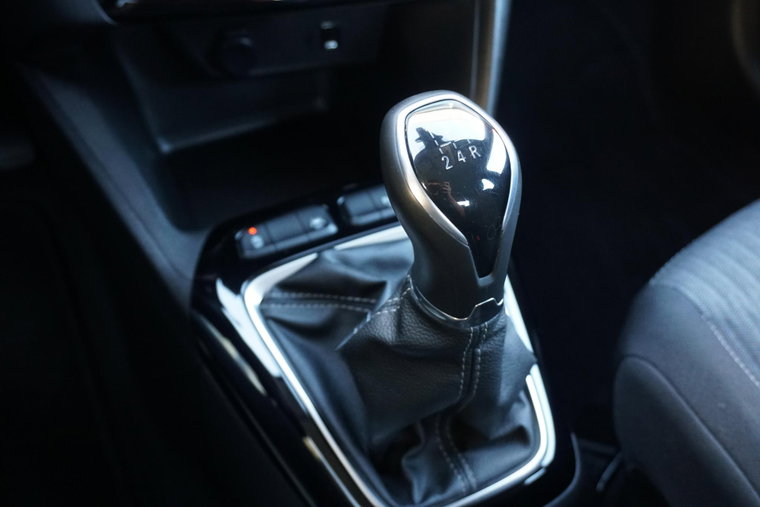 Vehicle Image 31