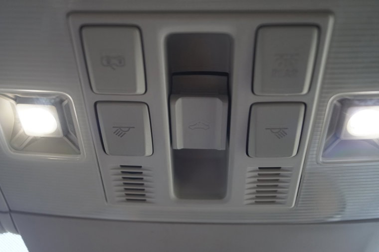 Vehicle Image 39