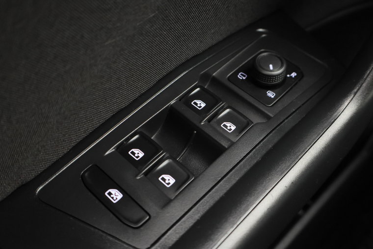 Vehicle Image 27
