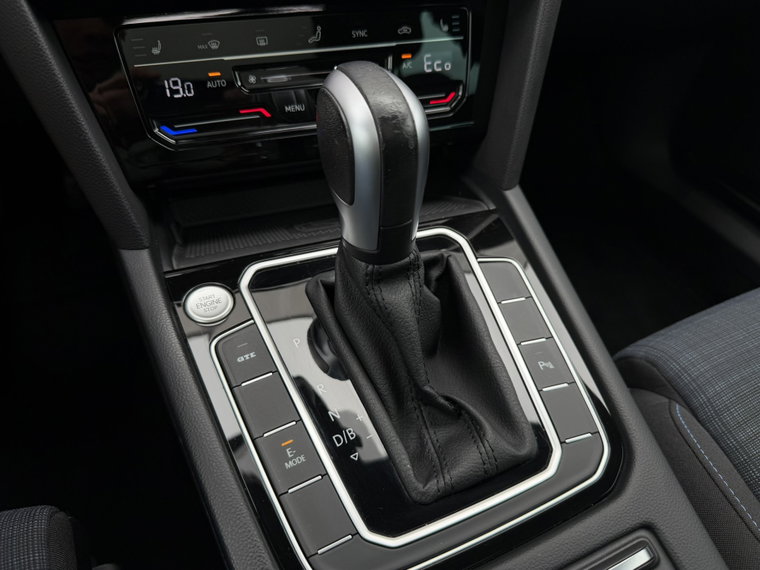 Vehicle Image 51