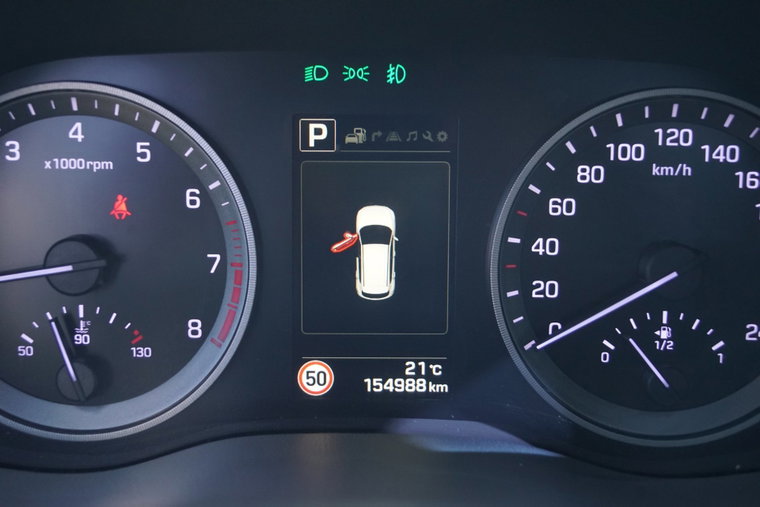 Vehicle Image 25