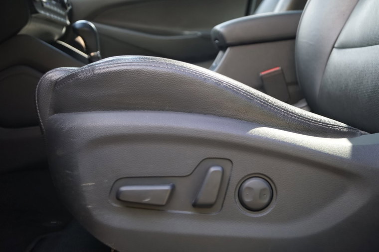 Vehicle Image 27