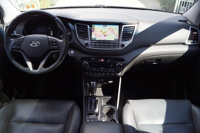 Vehicle Image 37