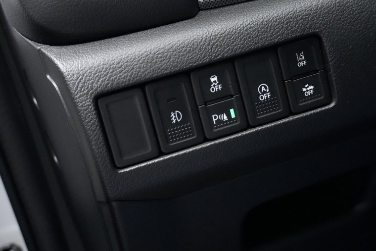 Vehicle Image 24