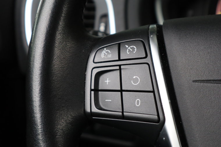 Vehicle Image 33