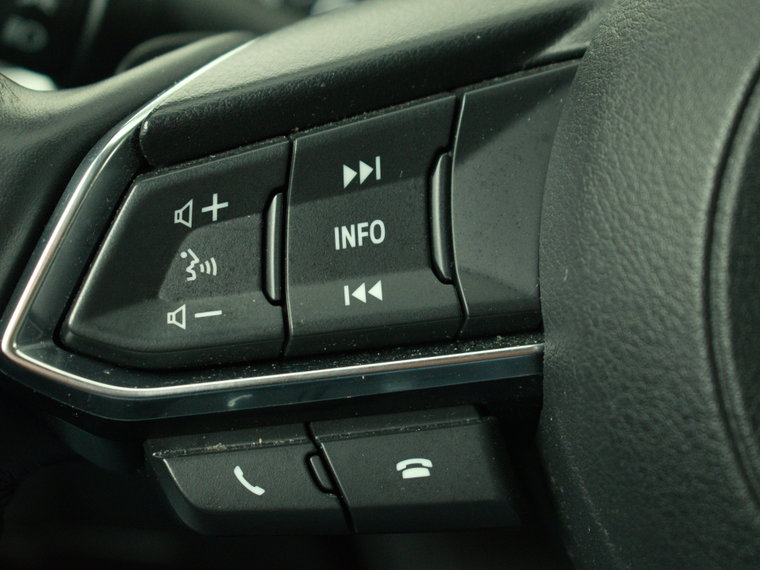 Vehicle Image 24