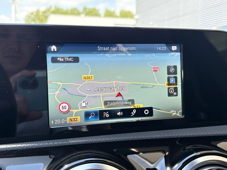 Vehicle Image 35