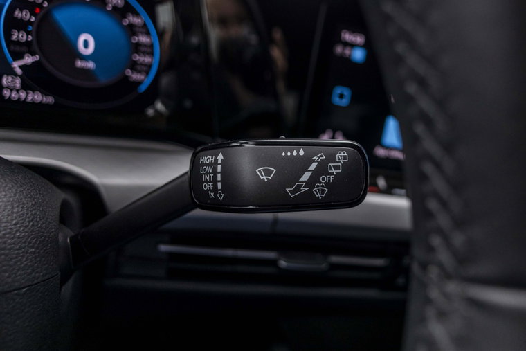 Vehicle Image 37