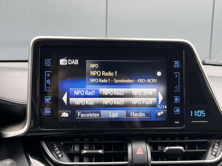 Vehicle Image 22