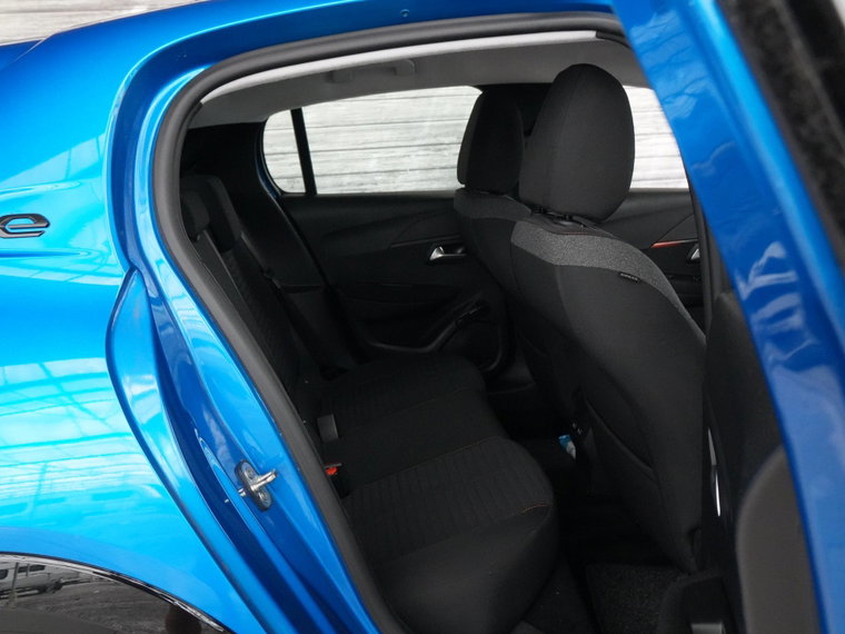 Vehicle Image 27