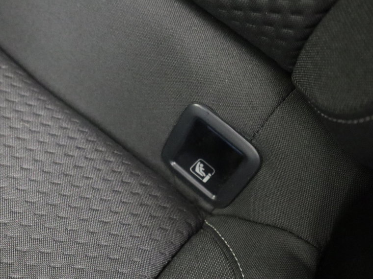 Vehicle Image 40