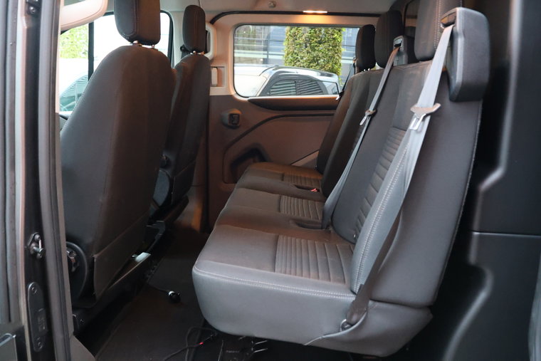 Vehicle Image 33