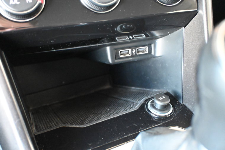 Vehicle Image 36