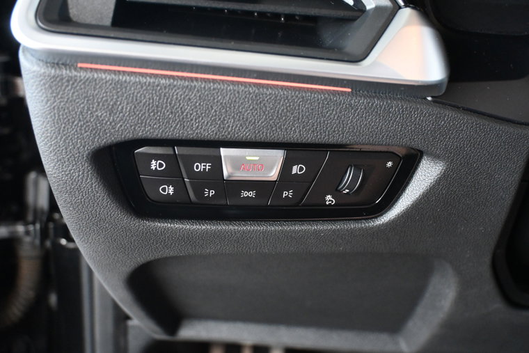 Vehicle Image 35