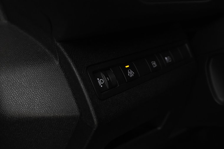 Vehicle Image 38