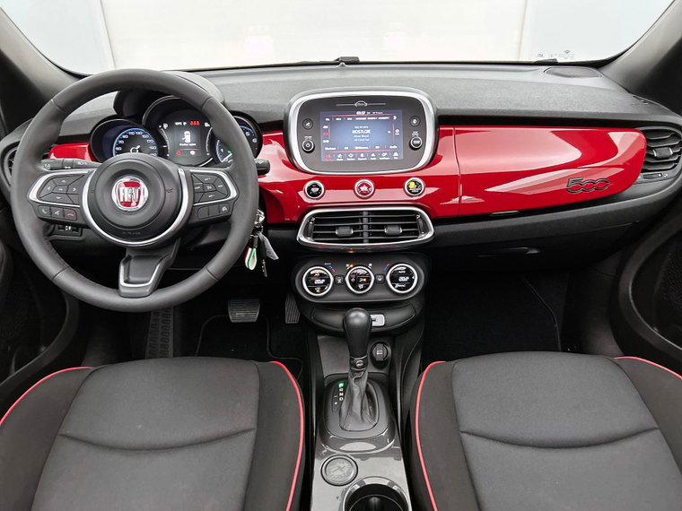 Vehicle Image 14