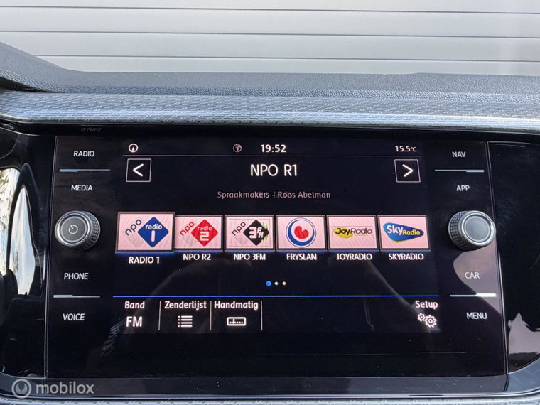 Vehicle Image 45