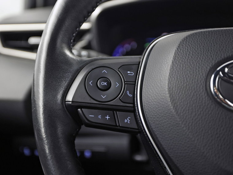 Vehicle Image 19