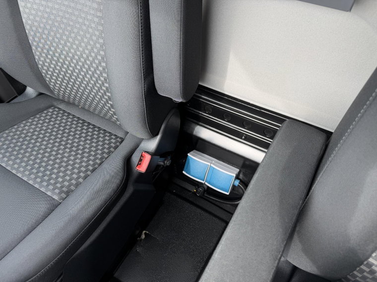 Vehicle Image 21