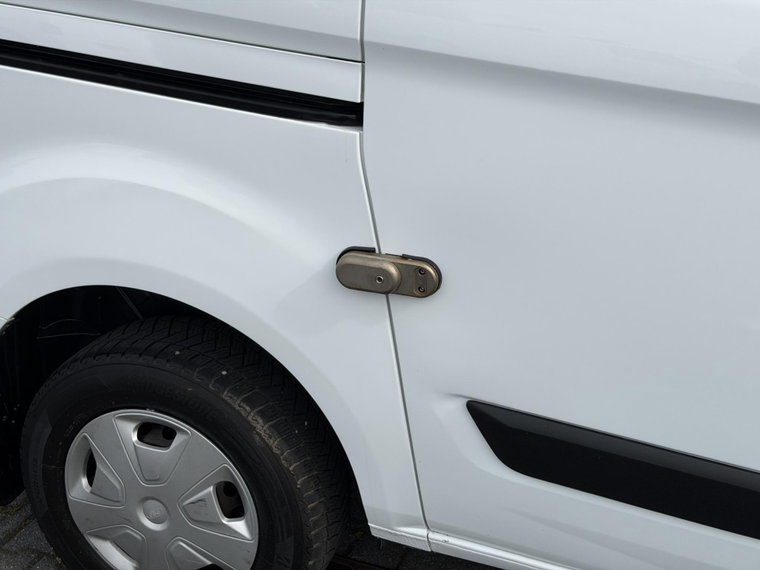 Vehicle Image 31