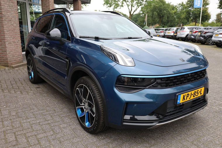 Vehicle Image 52
