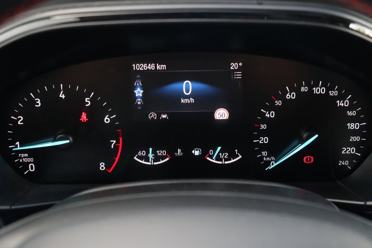 Vehicle Image 9