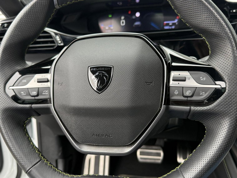 Vehicle Image 27