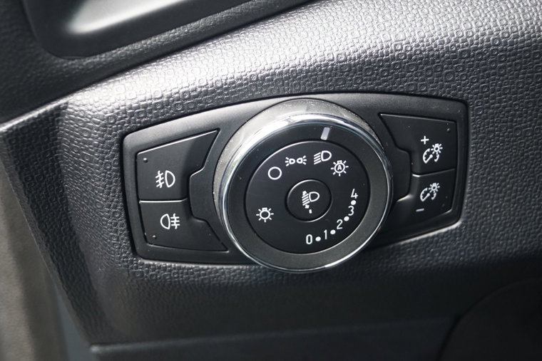 Vehicle Image 39