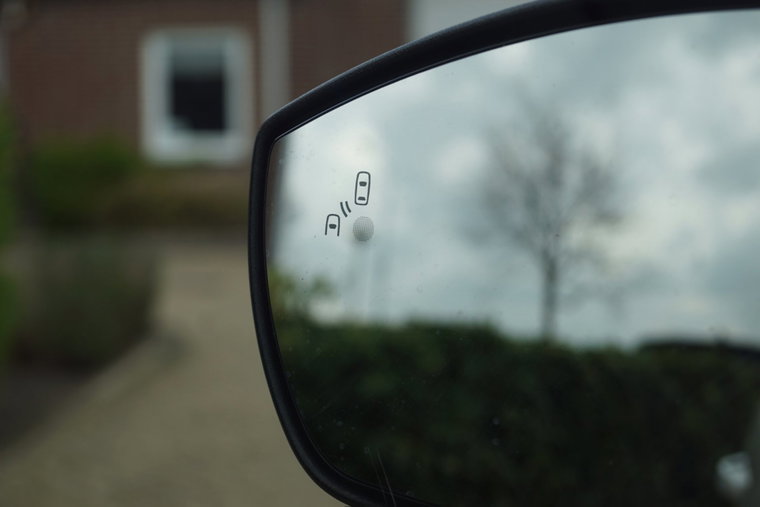 Vehicle Image 52